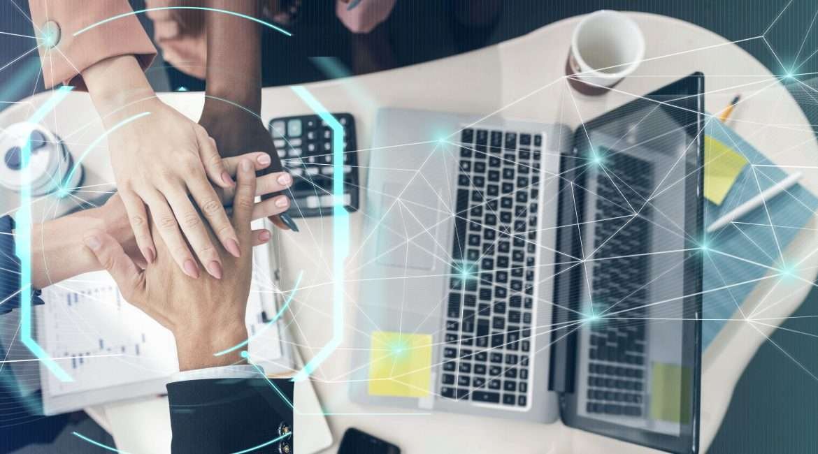 La imagen representa la transformación digital de las empresas y la adopción de tecnologías digitales para mejorar la eficiencia y la productividad.